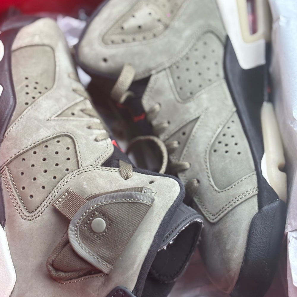 Travis Scott Kids Sneakers - Olive and Black